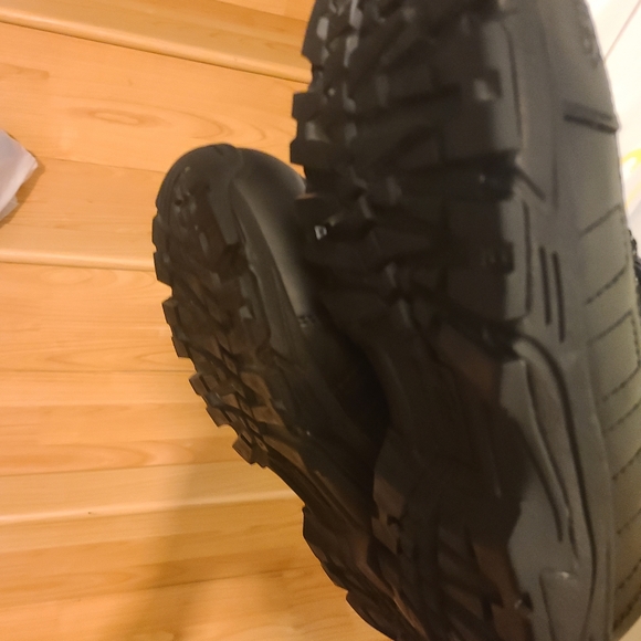 SOLD!!Workload Men' workload Safety Work Shoes - Picture 2 of 6